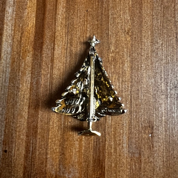 Stunning Vintage Hollycraft Christmas Tree Brooch - Picture 4 of 7